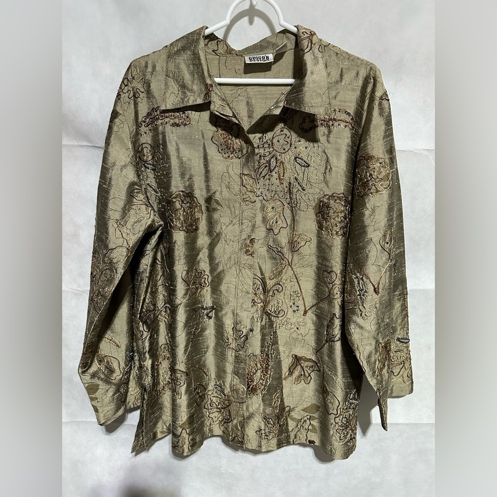 Chicos Shirt Size 3 US XL Brown Floral Embroidered Beaded 100% Silk Button Down